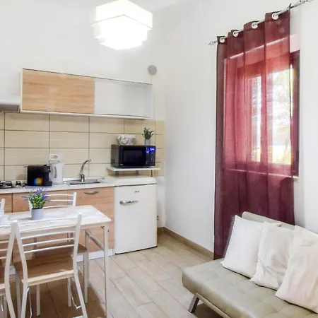 Διαμέρισμα In With Kitchen *